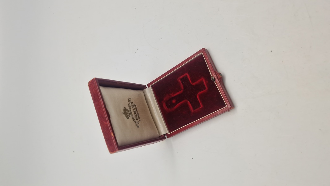 Original dansk tildelingsæske røde kors medalje WW1  (Anton Michelsen)