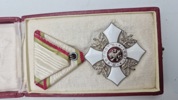 Original bulgarsk fortjenstorden, "Order of Civil Merit", fra 1891. 
Ordenen blev indstiftet den 2. august 1891 af prins Ferdinand 1. af Bulgarien