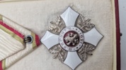 Original bulgarsk fortjenstorden, "Order of Civil Merit", fra 1891. 
Ordenen blev indstiftet den 2. august 1891 af prins Ferdinand 1. af Bulgarien