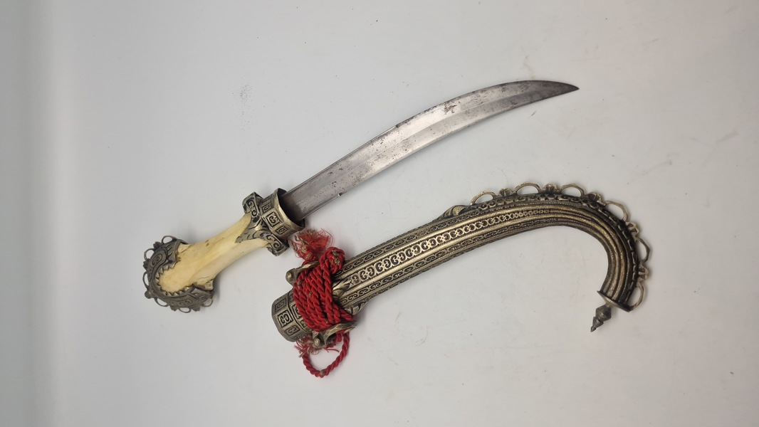Original veludført Marokkansk daggert