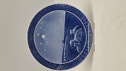 Original juleplatte fra Royal Copenhagen fra 1918. Platten er designet af Oluf Jensen og har titlen "Hyrde på marken julenat"