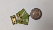 DDR Original Medalje for tro tjeneste i Nationale Volksarmee" (National Folkearmé) samt urkunde