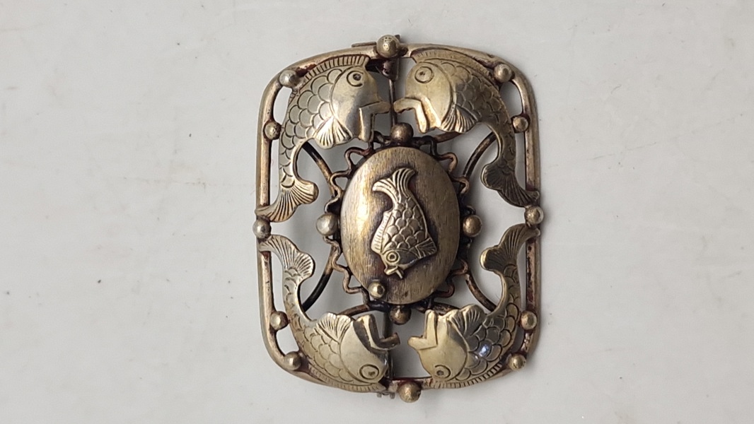 broche af 830 sølv fra Erikson & Kromann