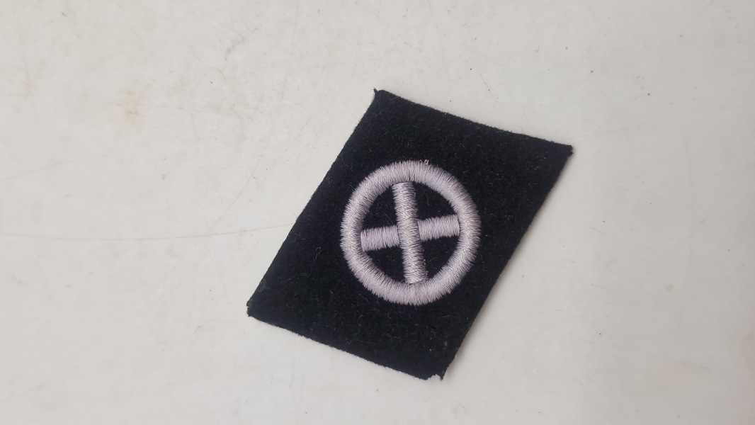 Original French SS Volunteer Charlemagne Collar Tab