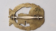 Originalt  Kriegsmarine.  Auxiliary Cruiser Badge,(Kriegsabzeichen für Hilfskreuzer) By C. E. Juncker