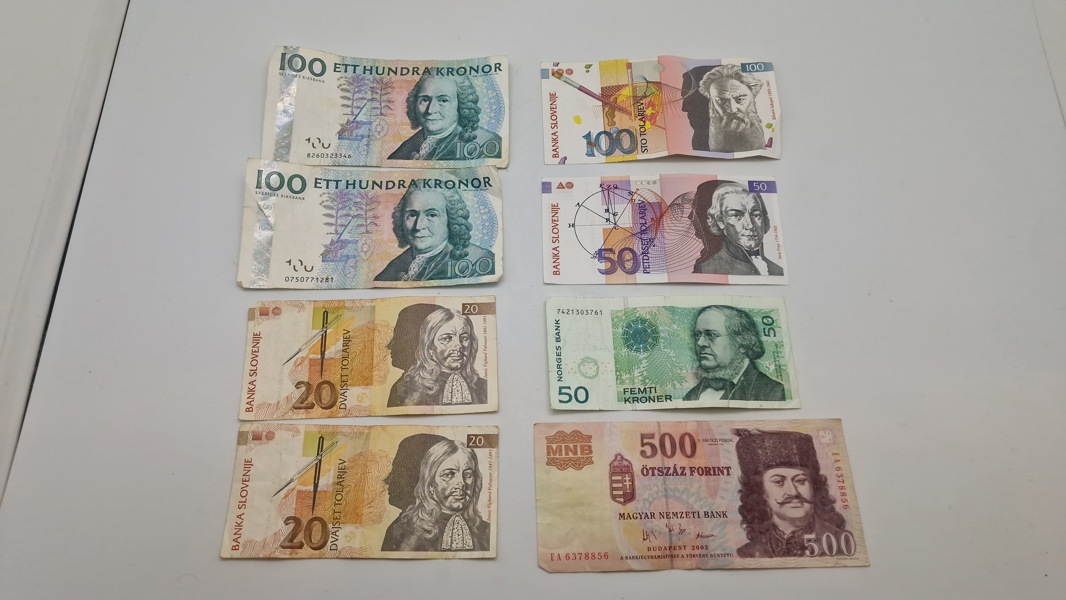 Samling originale svenske pengesedler