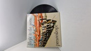 vinylplade "Flight to the music" af det hollandske tamburkorps Pasveerkorps.
