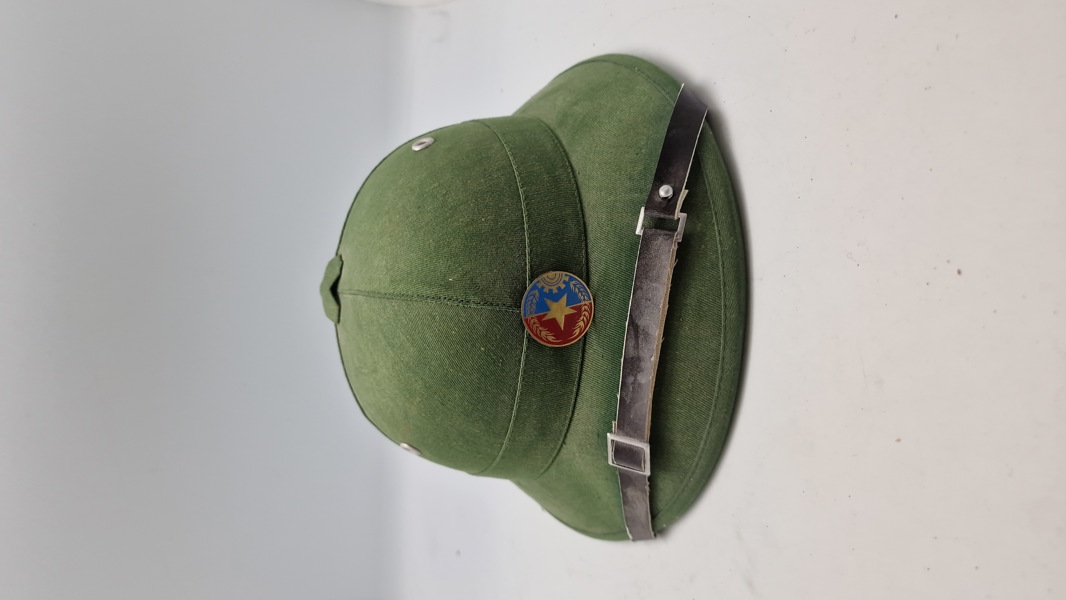 NVA/Vietcong pith hjelm, efterkrigs