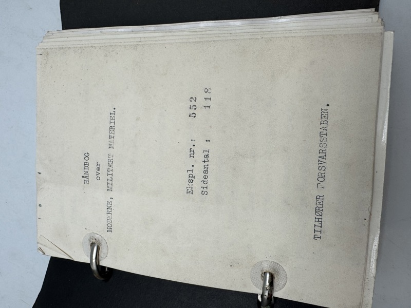 Håndbog over moderne militært materiel