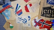 Samling bordflag flag, bannere mm. fra nedlagt Dansk flagfabrik 