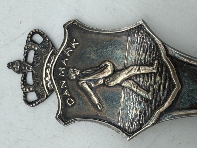 National ske af nysølv