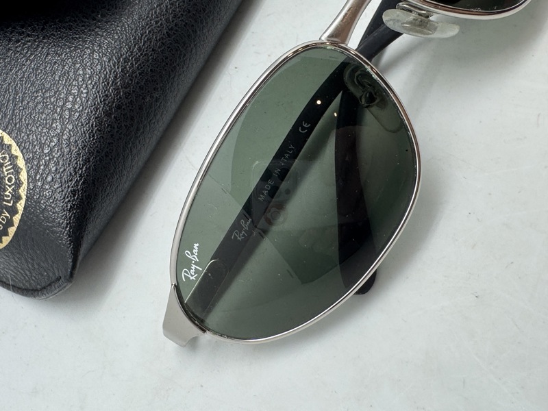 Originale Rayban solbriller med etui