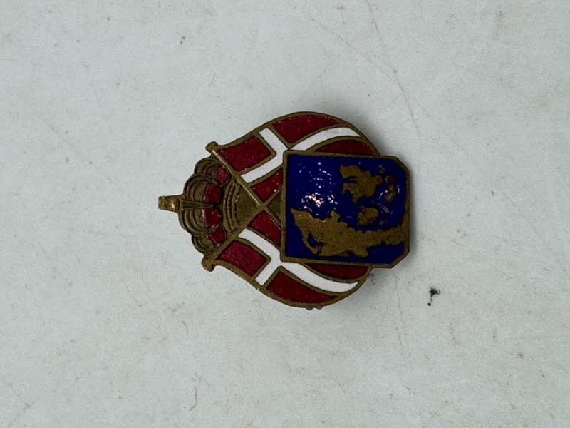 Original dansk national pin