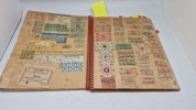 Sjælden original dansk ww2 scrapbog med masser af rationeringsmærker, biografbilletter, OPRAAB, propaganda og meget mere