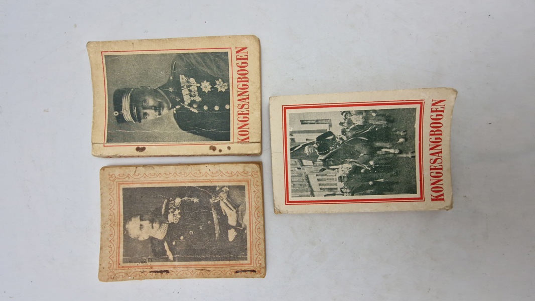 Samling originale konge sangbøger