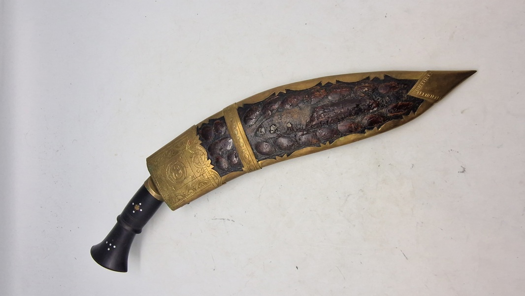Khukri machete