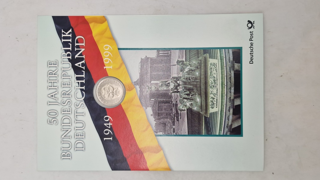 50 JAHRE BUNDESREPUBLIK
DEUTSCHLAND
1949
1999