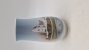 Bing & Grøndahl Art Nouveau Vase med Landsbykirke, modelnummer 1302/6210