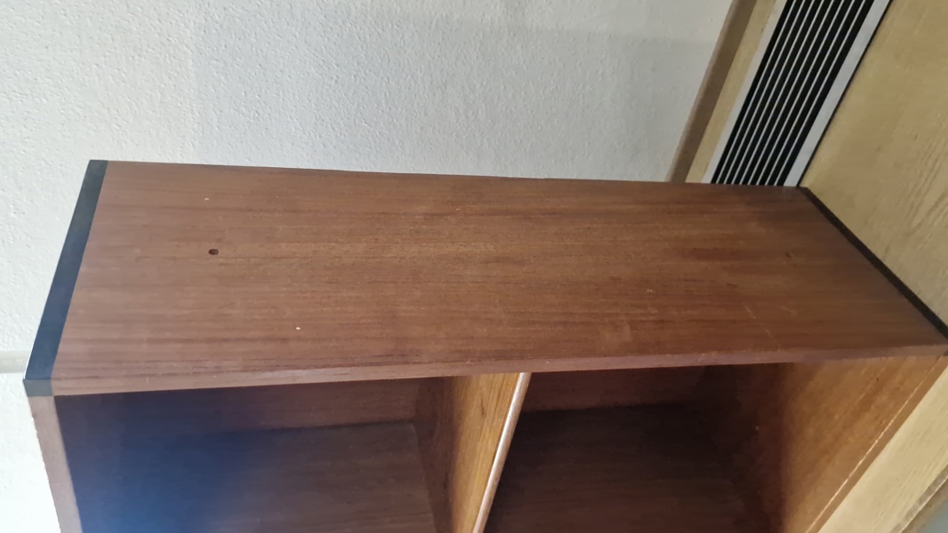 Art Deco reol, Skal hentes I Vordingborg eller leveres efter aftale