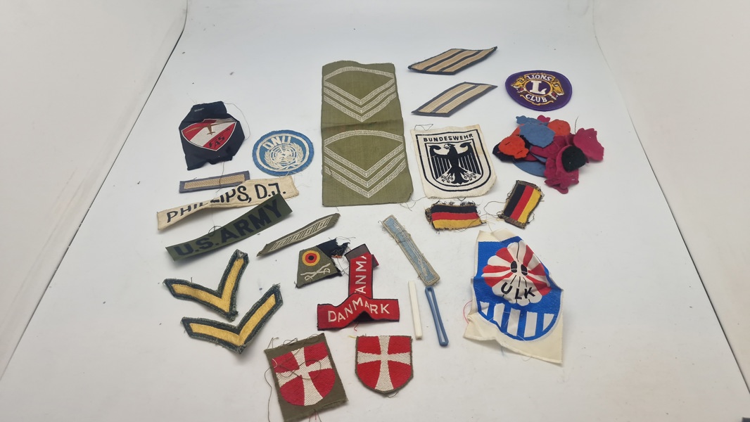 Samling diverse mærker mm.