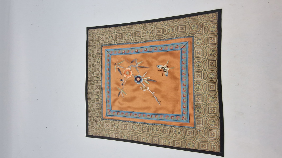 Originalt 18 tals kinesisk broderi silke 