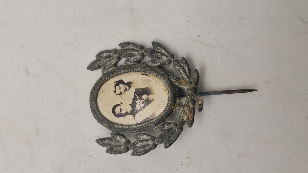 Original Kong Frederik 9 pin