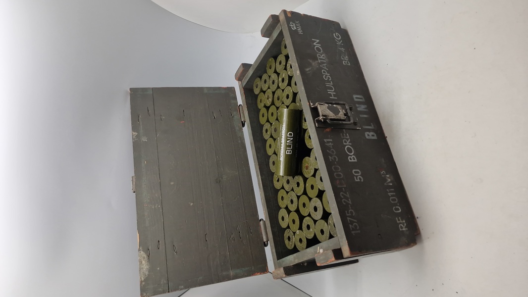Original kasse med Bore huls patroner til øvelsesbrug 