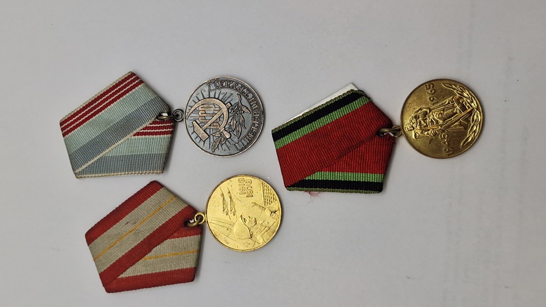 Samling originale russiske medaljer