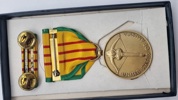 Original Vietnam Service Medal med sild og æske fra 1969
