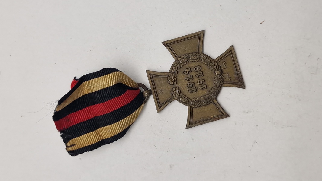 Originalt Ehrenkreuz des 1.Weltkrieges für Kriegsteilnehmer 1914 - 1918 - Gebrüder Gloerfeld, Lüdenscheid