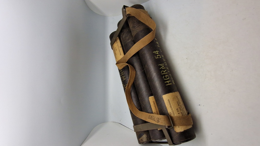 Originalt transportrør til håndgranat M/54