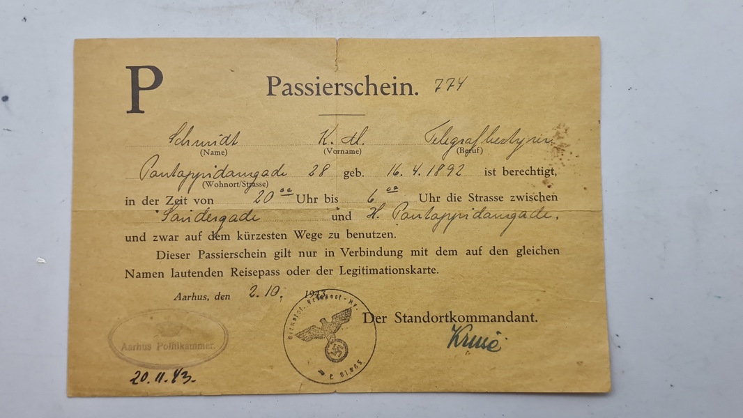 Originalt Passierschein  udstedt i Aarhus