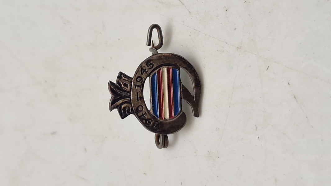 Original sølv pin fra den danske modstandsbevægelse 