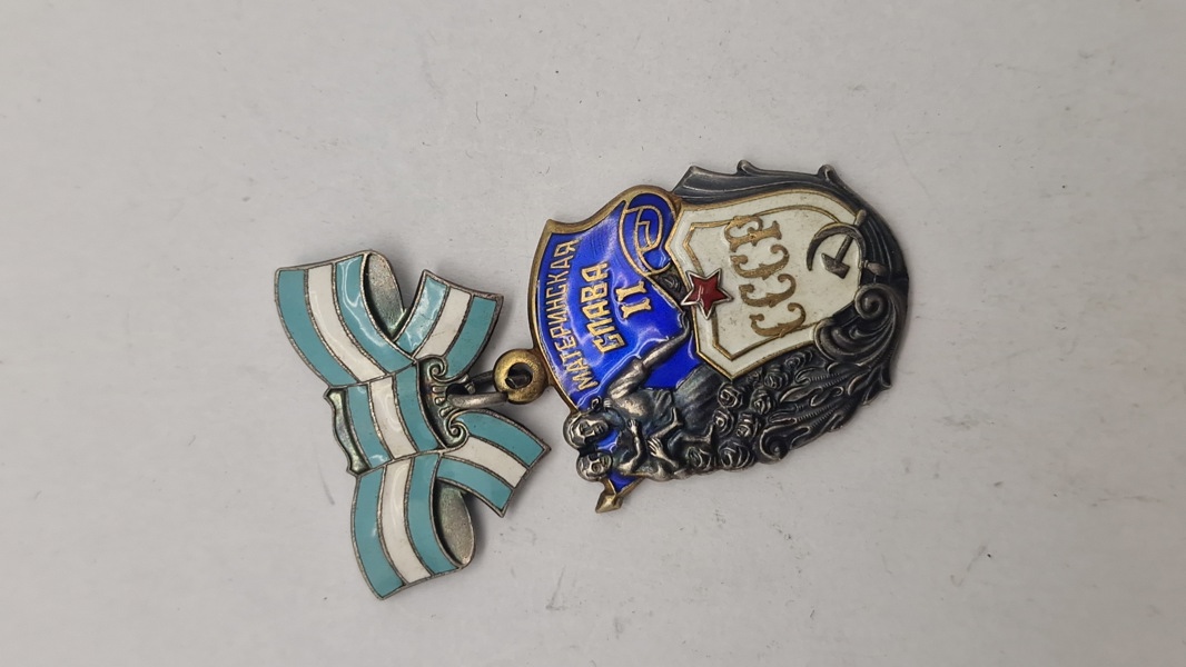 Original sovjetisk Orden for Moderlig Ære (anden klasse)