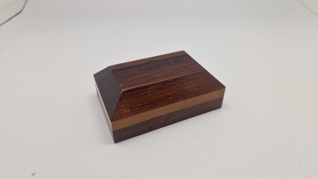 Veludført klods af palisander træ