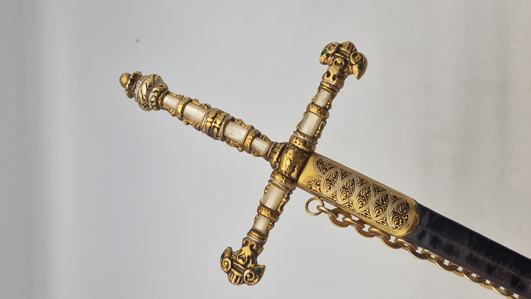 Veludført  blankvåben 