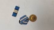 Miniature UN medalje og sild