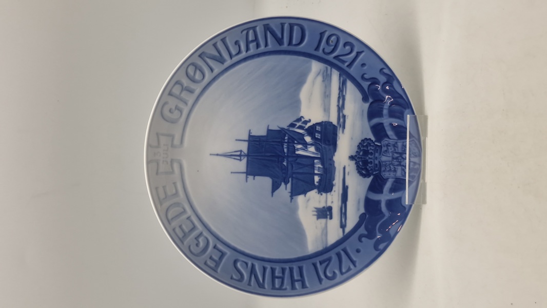 Royal Copenhagen, Jubilæumsplatte, 200året for Hans Egede rejse til Grønland 1721- 1921