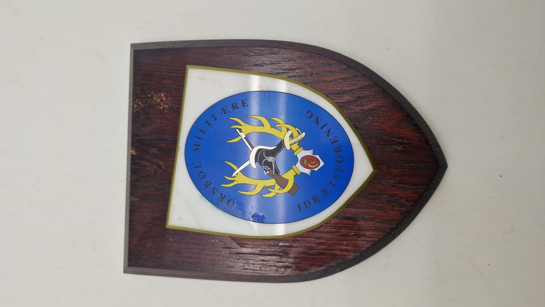 Originalt militært vægskjold - Oksbøl militære idrætsforening