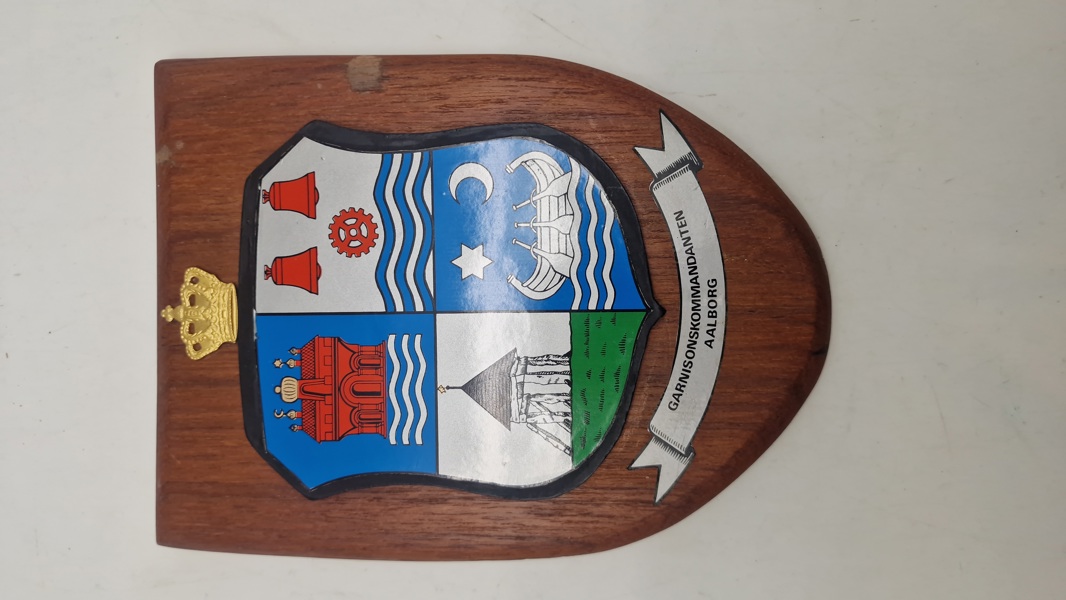 Originalt militært vægskjold - garnisonskomandanten Aalborg