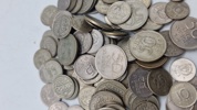 Stor samling svenske sølvmønter