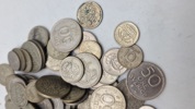 Stor samling svenske sølvmønter