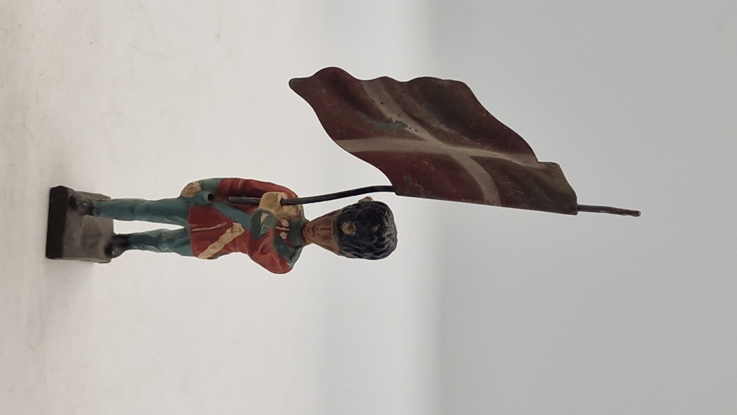 Original Linoleumsfigur, Livgarden