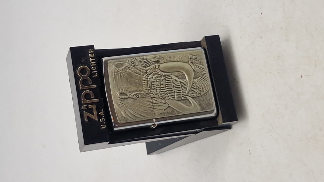 Original Zippo lighter med æske
