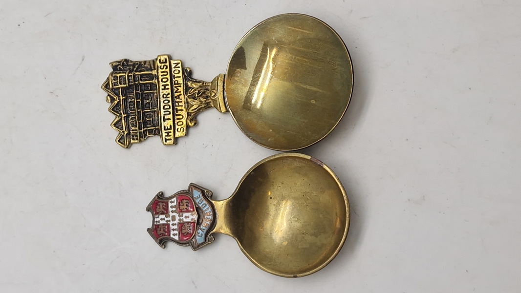 Skeer fra Tudor House og Cambridge 