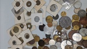 Stort lot mønter og Tokens 