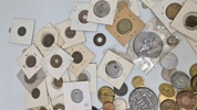 Stort lot mønter og Tokens 