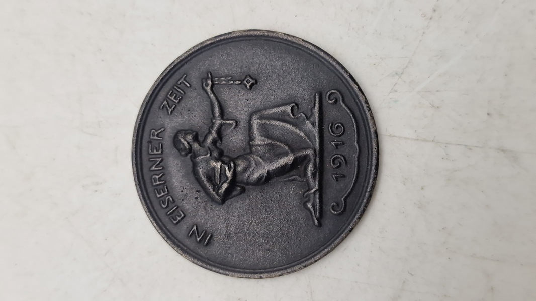 Original tysk “Gold Für Eisen” mønt - ww2