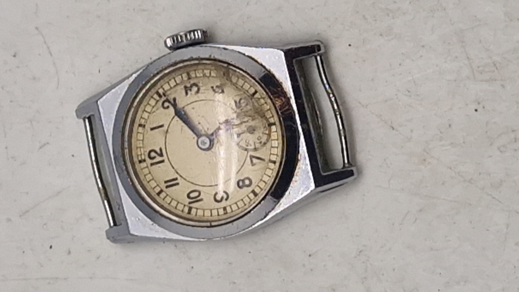Ældre armbåndsur 