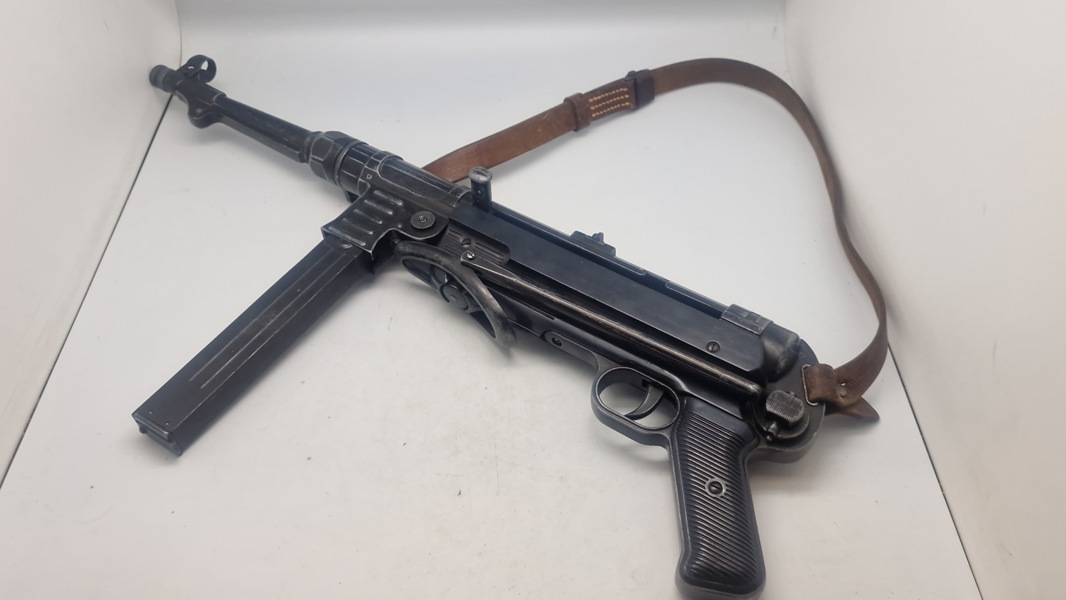 Veludført MP40 model tung med original rem 